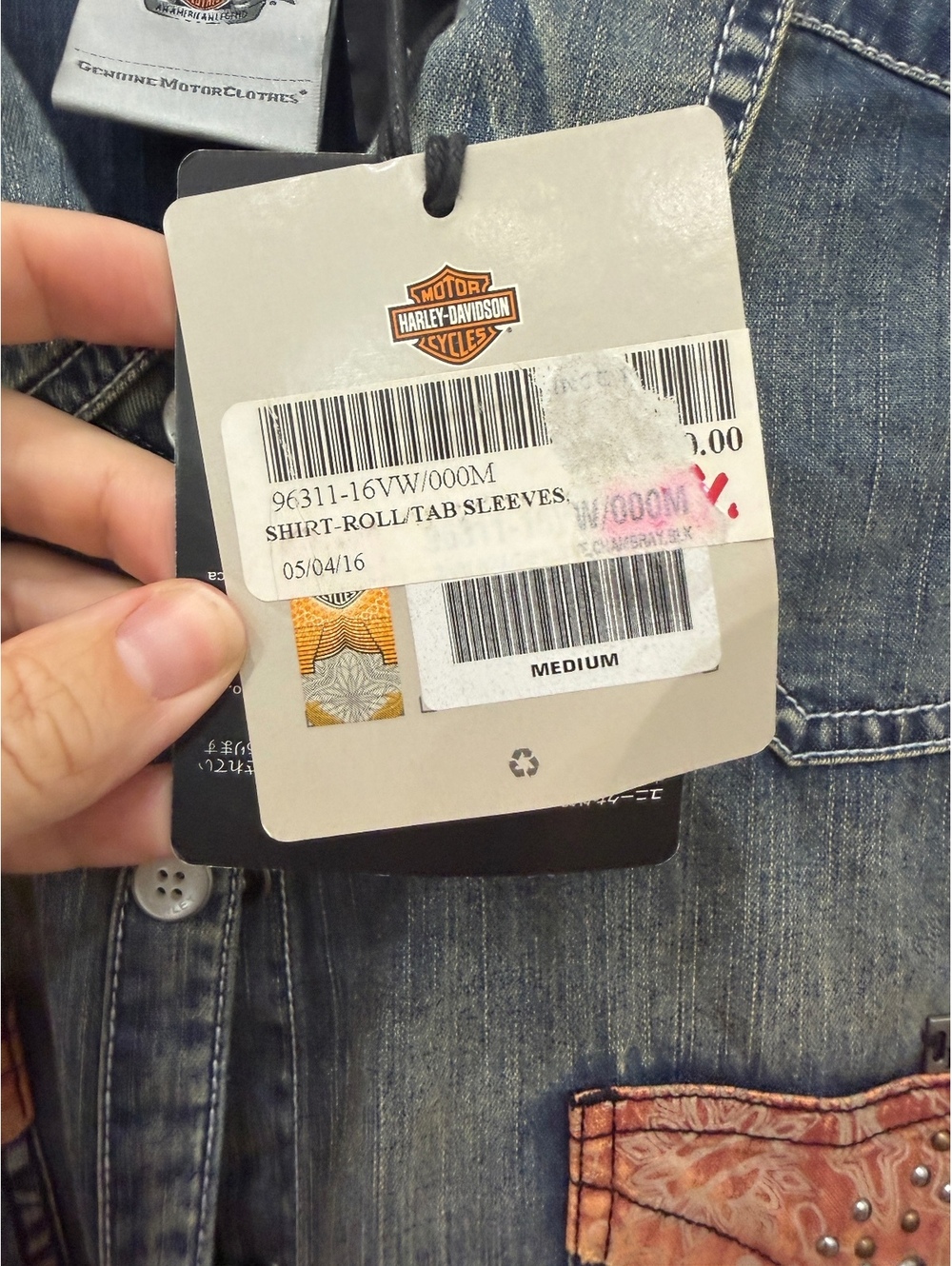 NWT Harley-Davidson Women's Denim Shirt with Roll-Tab Sleeves, Medium - Picture 3 of 6